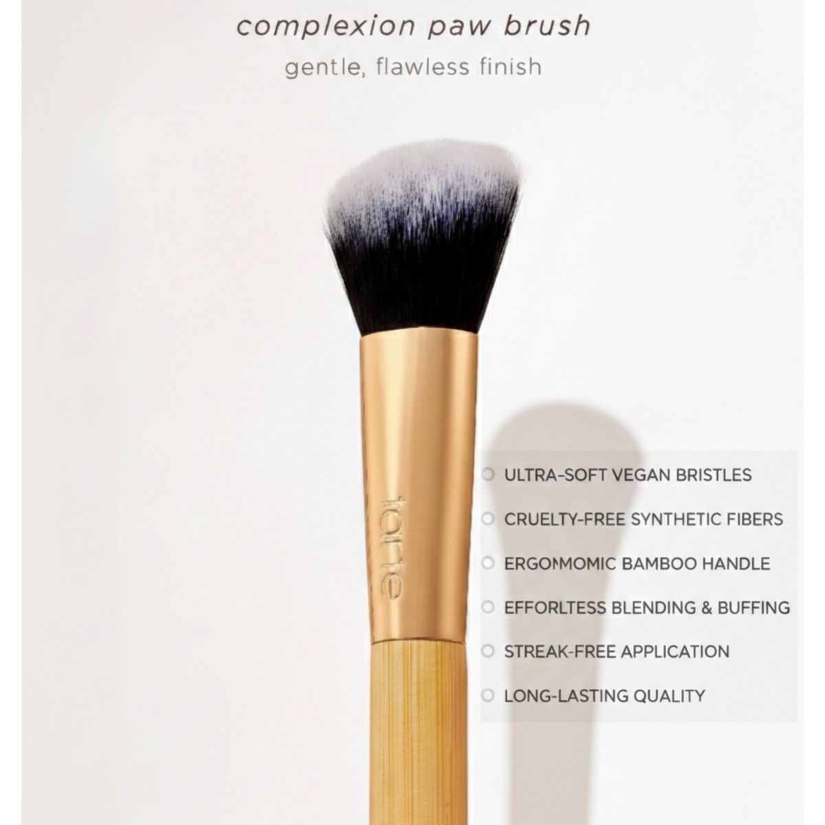 Concealer Claw Brush